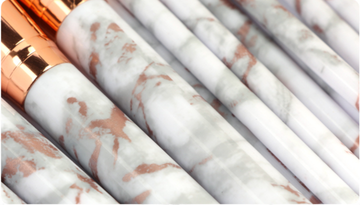 Set of 15 marbling makeup brushes Set of 15 marbling makeup brushes